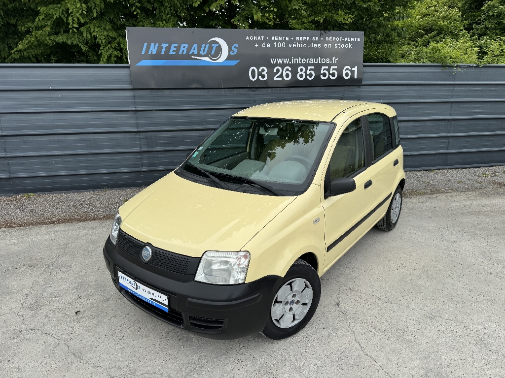 FIAT – PANDA – Berline – Essence sans plomb – Jaune