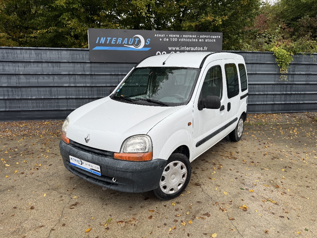 RENAULT – KANGOO – CombinÃ© – Essence sans plomb – Blanc