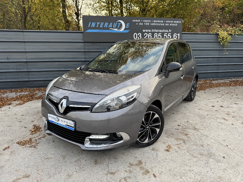 RENAULT – SCENIC III – Monospace – Diesel – GRIS